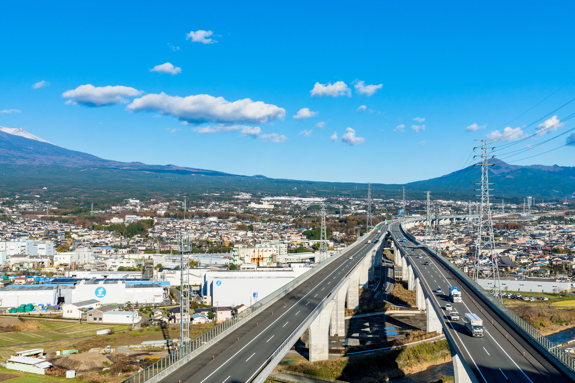 pixta_19604077_M